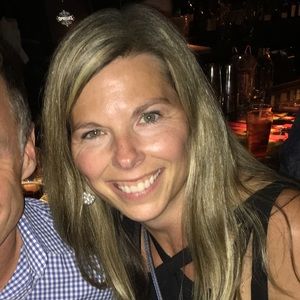 Meet your Posher, Christina